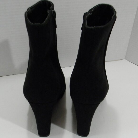 Bamboo Black Wedge Heel Ankle Boots Sueded Witchy Feminine Goth NWOT - Picture 3 of 8